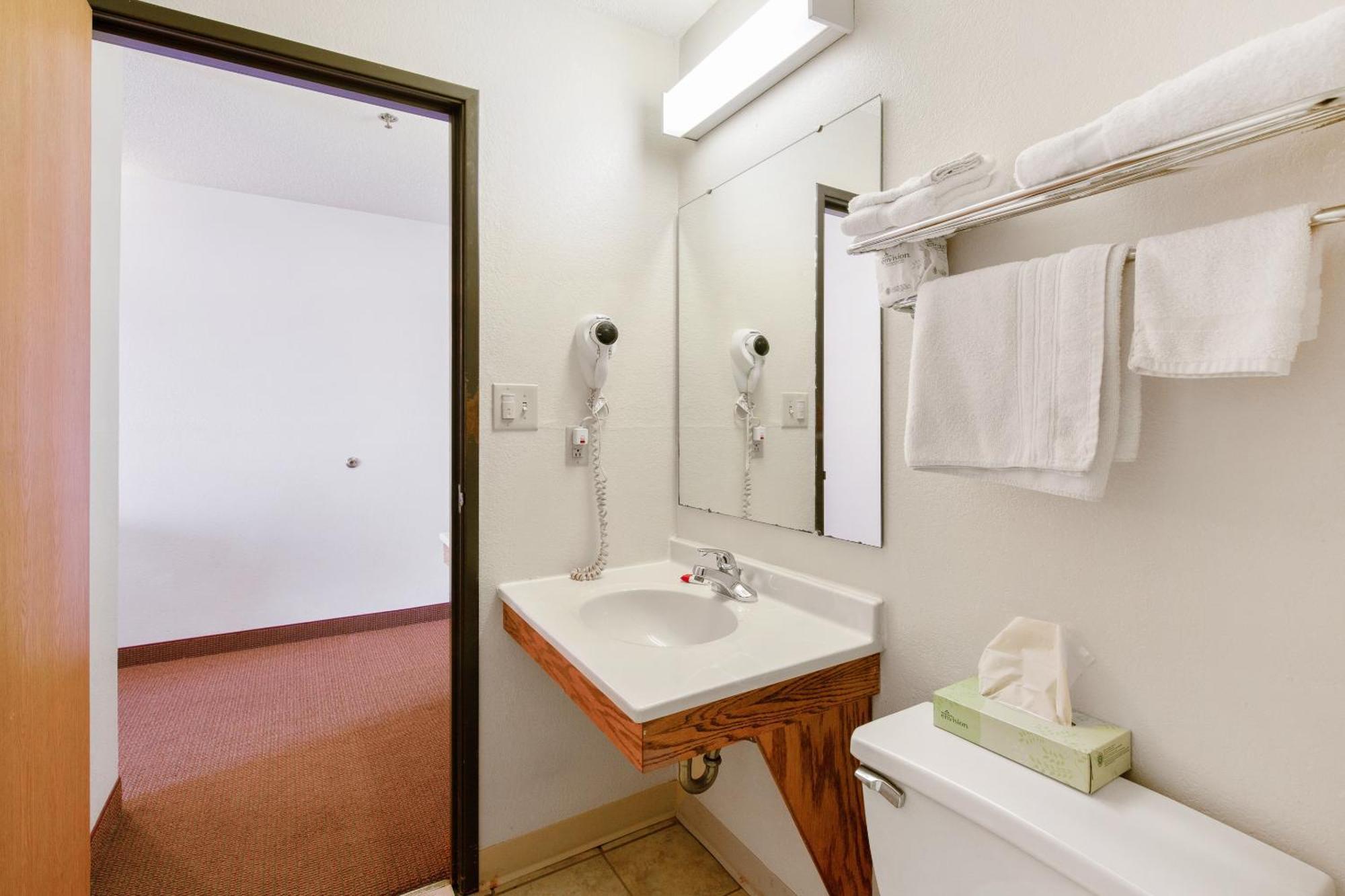 Oyo Hotel Portage I-94 المظهر الخارجي الصورة
