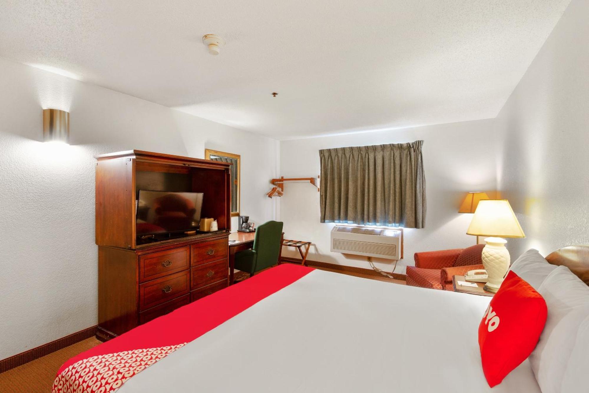 Oyo Hotel Portage I-94 المظهر الخارجي الصورة